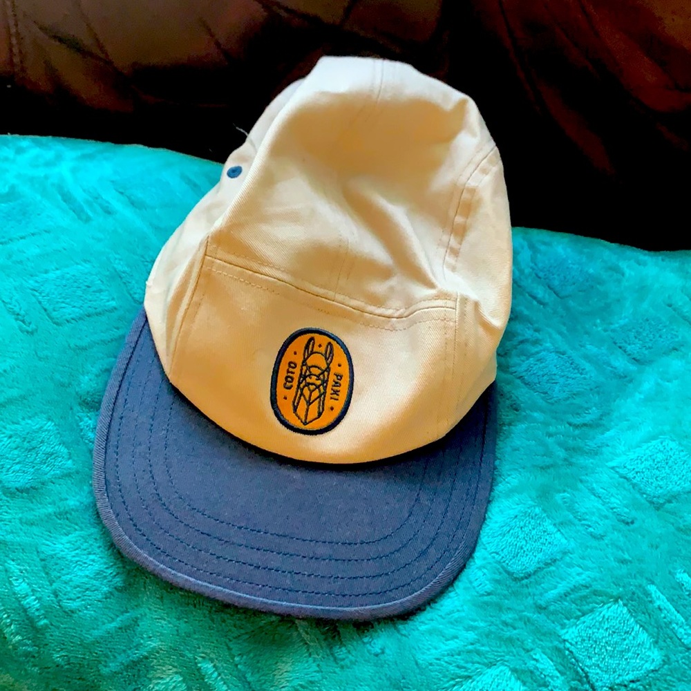 Cotopaxi Hat - like new